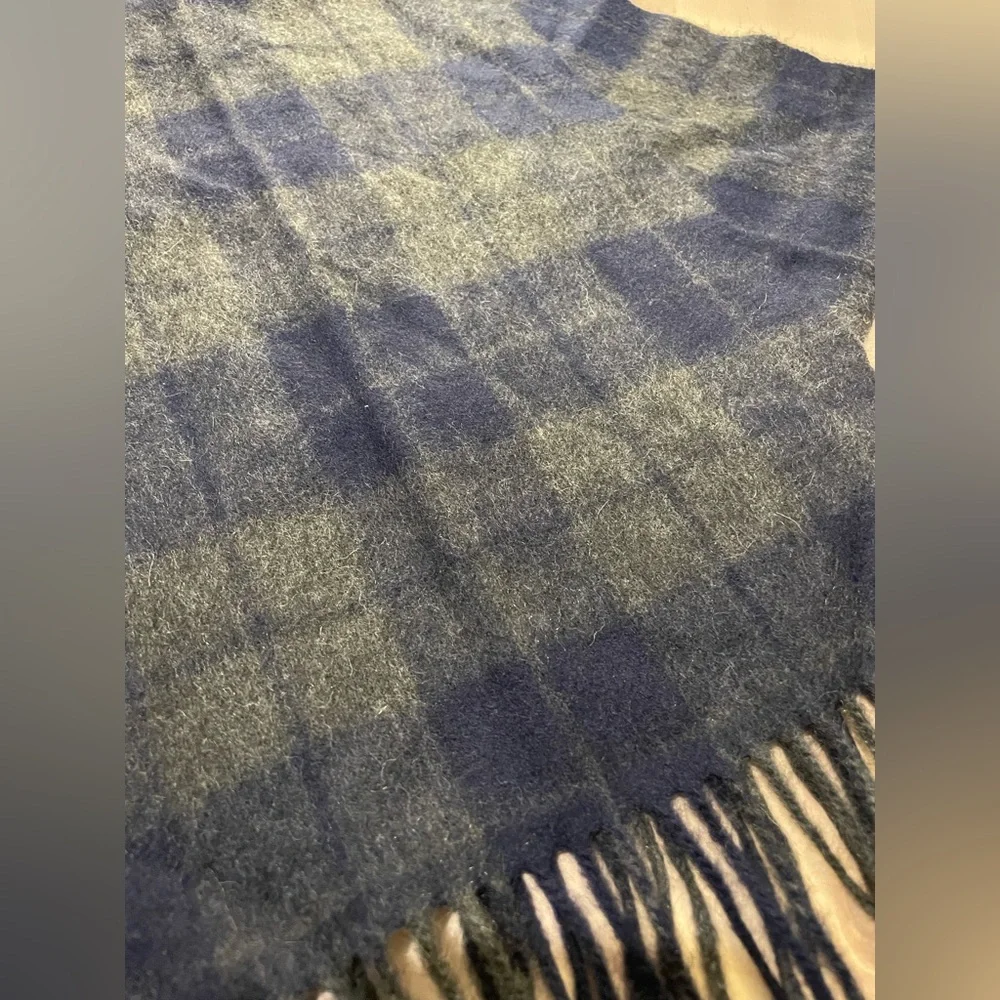 Club Room By Charter Club Navy Plaid Cashmere Scarf